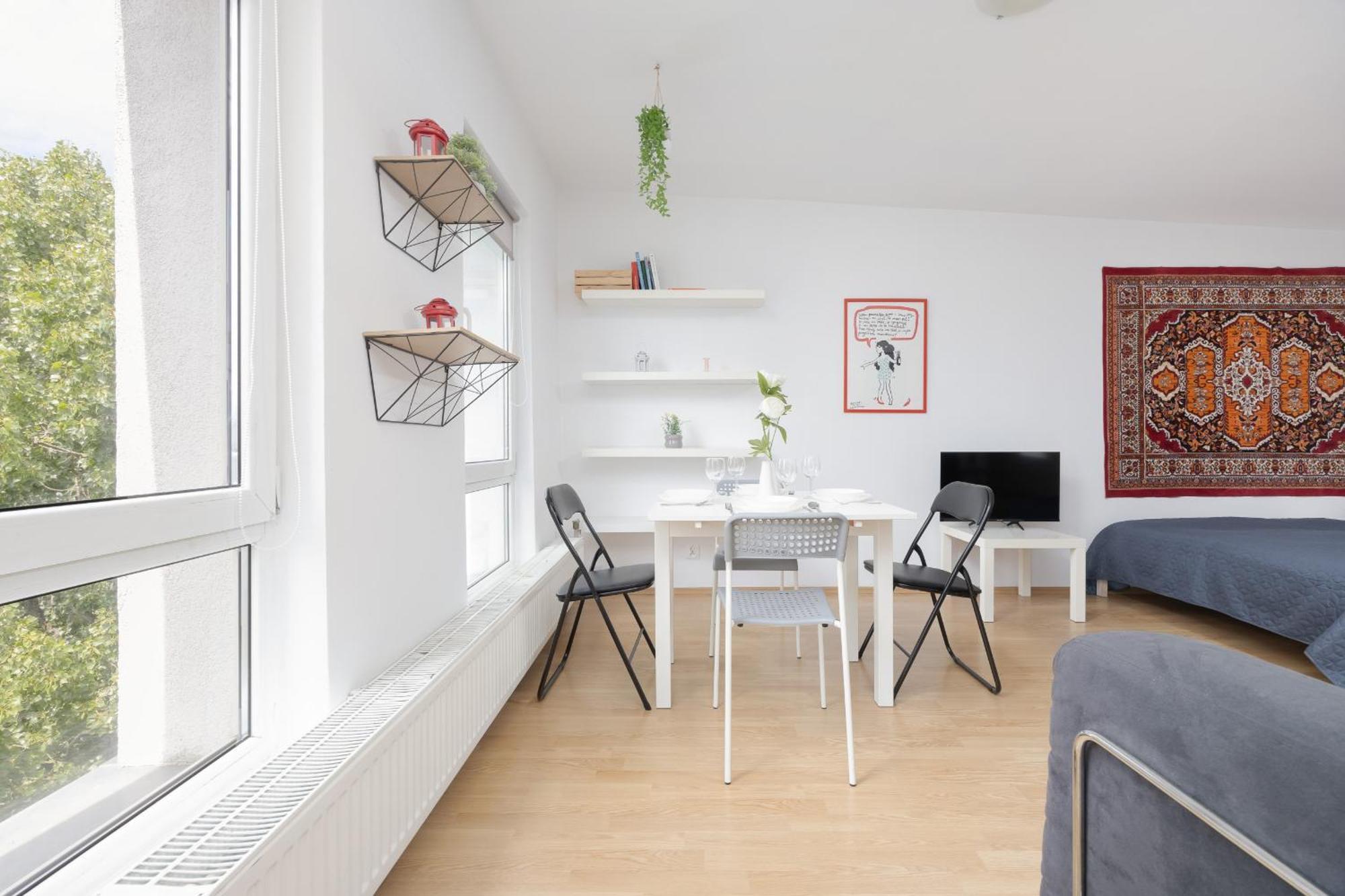Rodzinne Studio Dla 4 Osob W Centrum Warszawy By Noclegi Renters Warschau Buitenkant foto